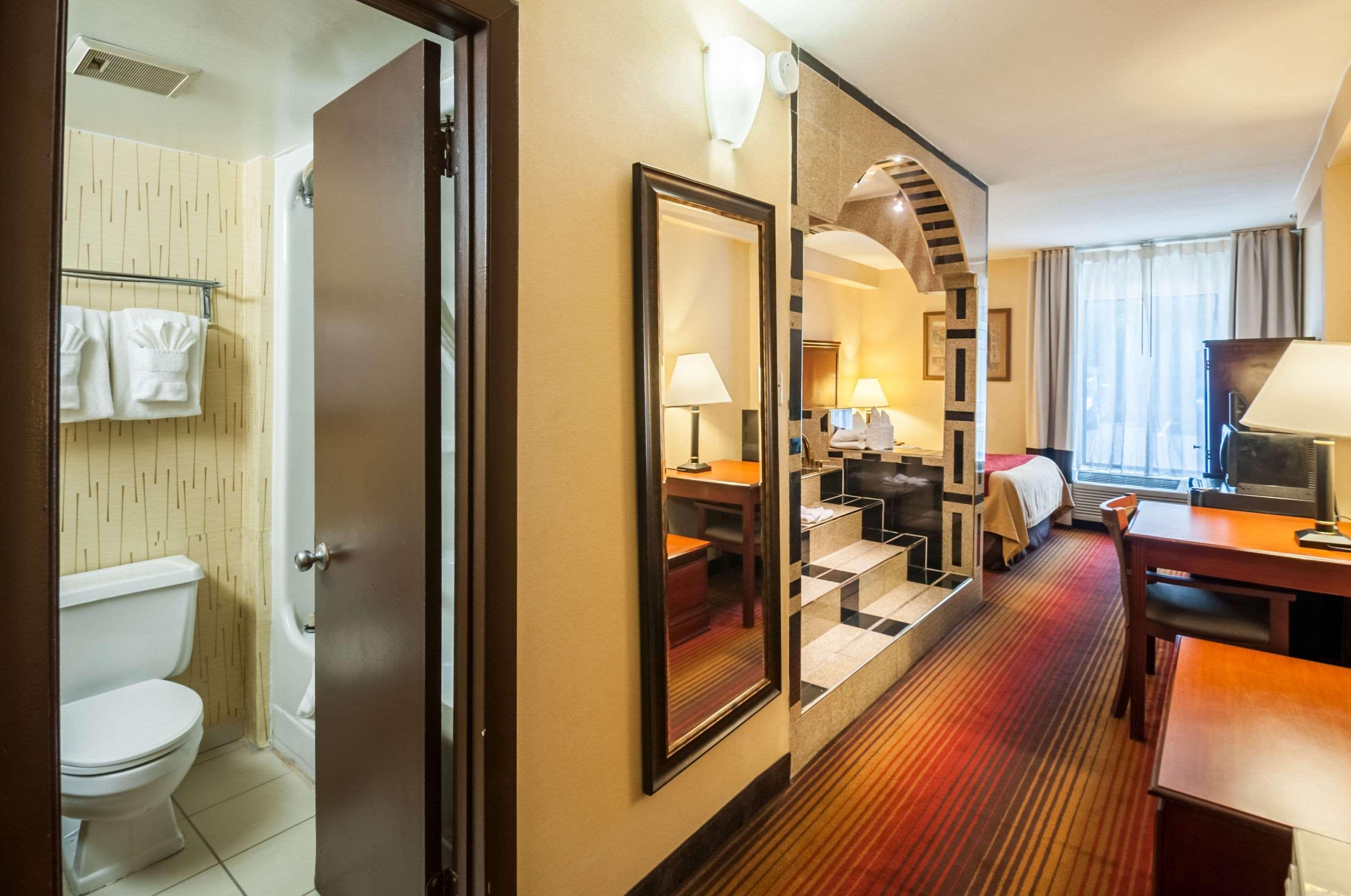 Comfort Inn Towson Bagian luar foto