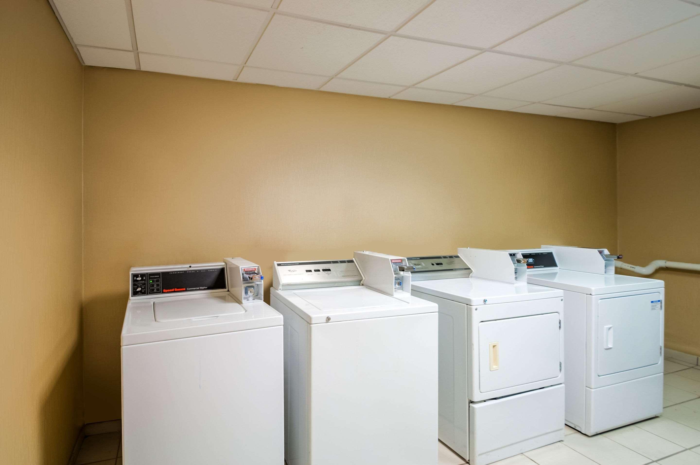 Comfort Inn Towson Bagian luar foto